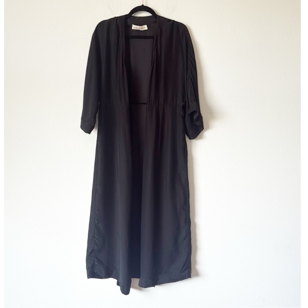 Natalie Martin Silk  Black Long Sleeve Robe - Picture 4 of 11